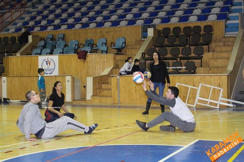 Karaman'da Özel Yaşam Paylaşım'dan Bedensel Engelli Sporculara Jest 8