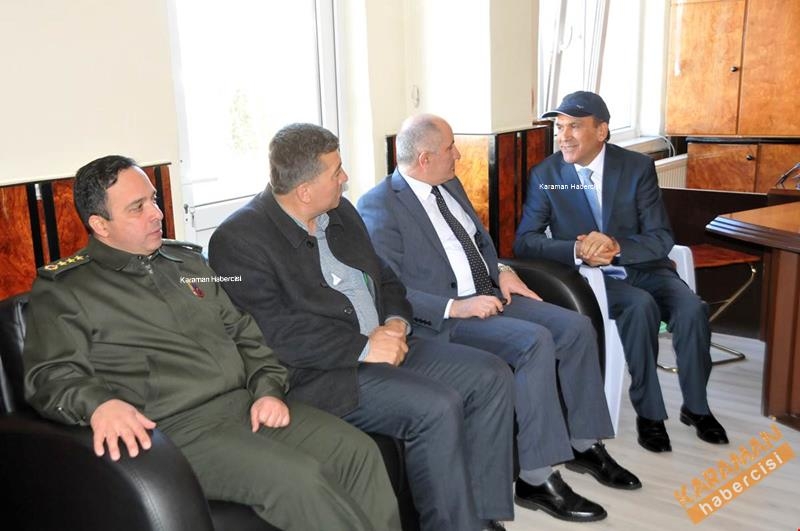 Vali Meral Akçaşehir Kasabasını Ziyaret Etti 10