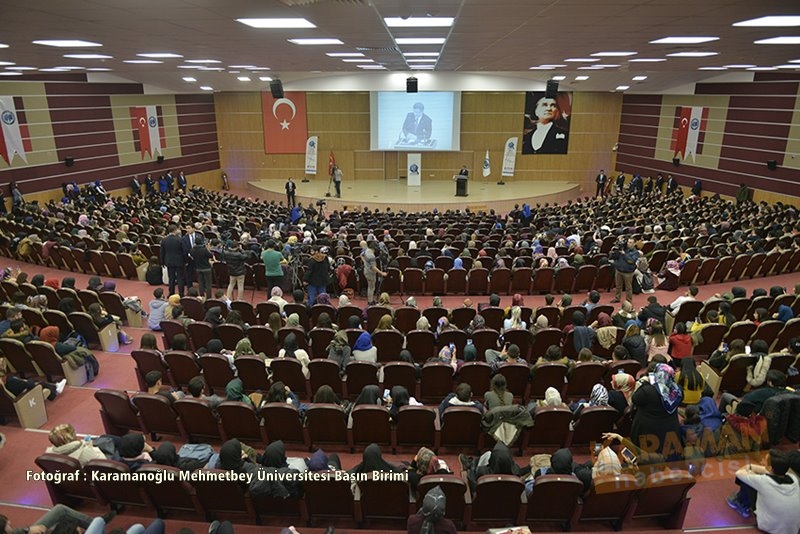 Ahmet Davutoğlu KMÜ Konferans 17