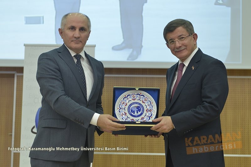 Ahmet Davutoğlu KMÜ Konferans 26