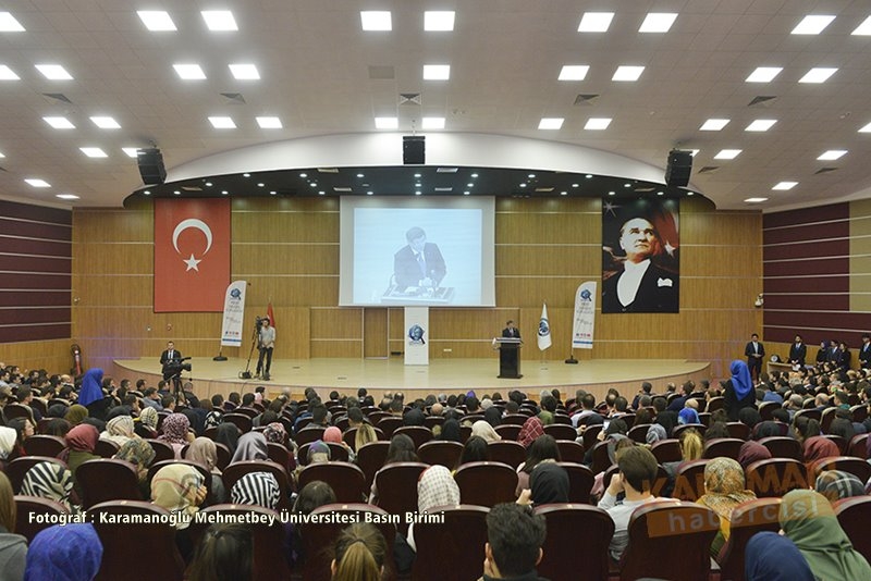 Ahmet Davutoğlu KMÜ Konferans 30