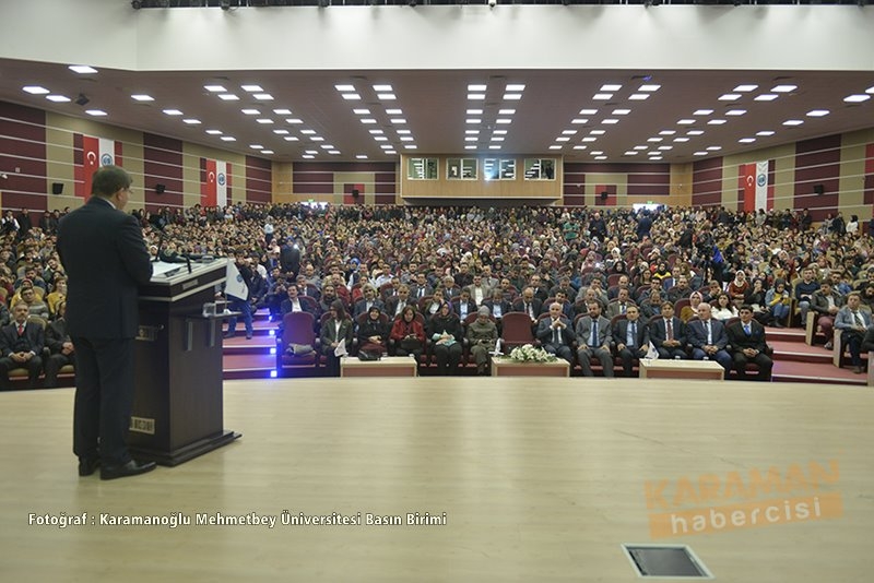 Ahmet Davutoğlu KMÜ Konferans 31