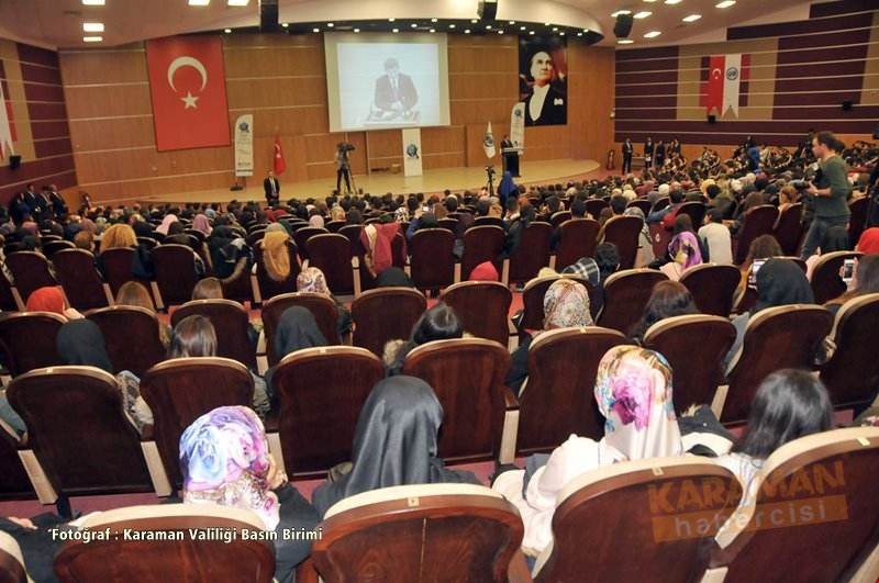 Ahmet Davutoğlu KMÜ Konferans 44