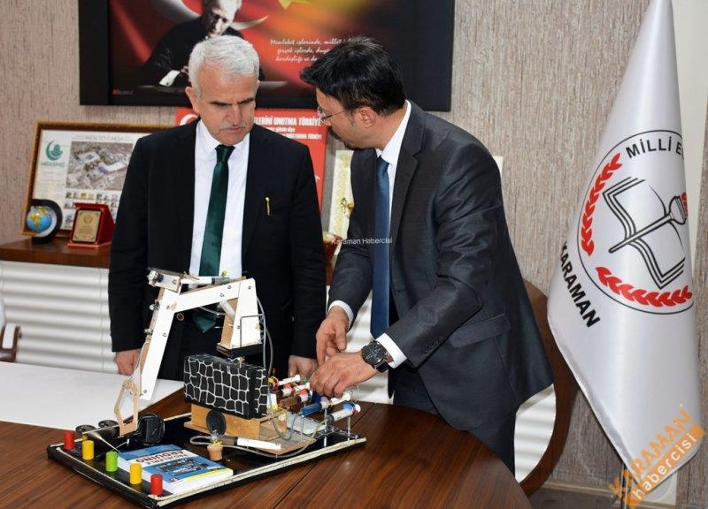 Bütün Öğretmenler Yeteneklerini Gösterir 4