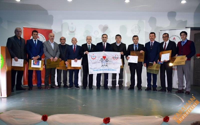 Beyaz Bayrak ve Beslenme Dostu Okul Sertifikaları Verildi 5