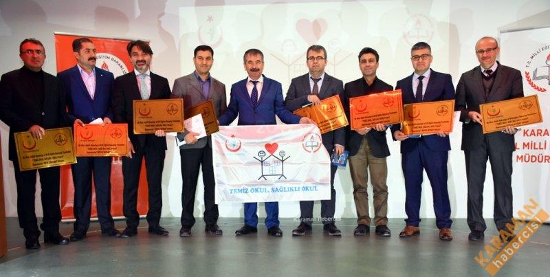 Beyaz Bayrak ve Beslenme Dostu Okul Sertifikaları Verildi 7