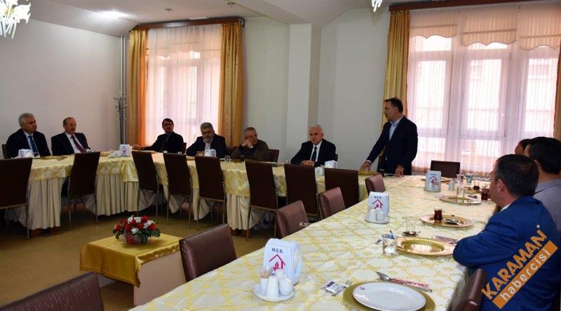 Milli Eğitimden Ayhan Kahraman’a Veda Yemeği 8