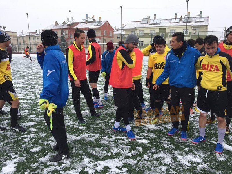 Karaman’ın amatör futbol kulüplerinde Bifa Başakspor’da keyifler yerinde 14