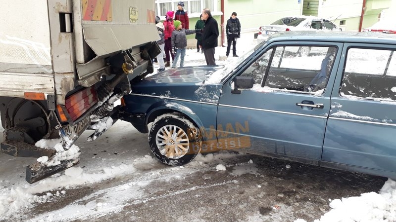 Karaman’ın Favori Pistinde Trafik Kazası 4