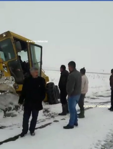 Karaman’da Yoldan Çıkan Grader Korkuttu 5
