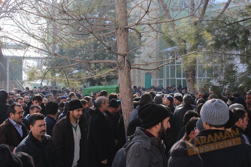 İbrahim İş Cenaze Namazı 7