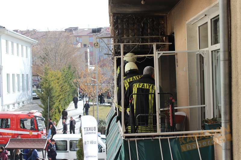 Karaman İsmet Paşa Caddesinde Yangın Paniği 11