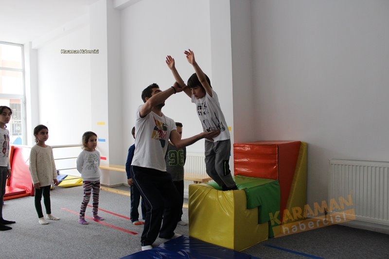 Çocukların Eğlenceli Jimnastik Eğitimi 1