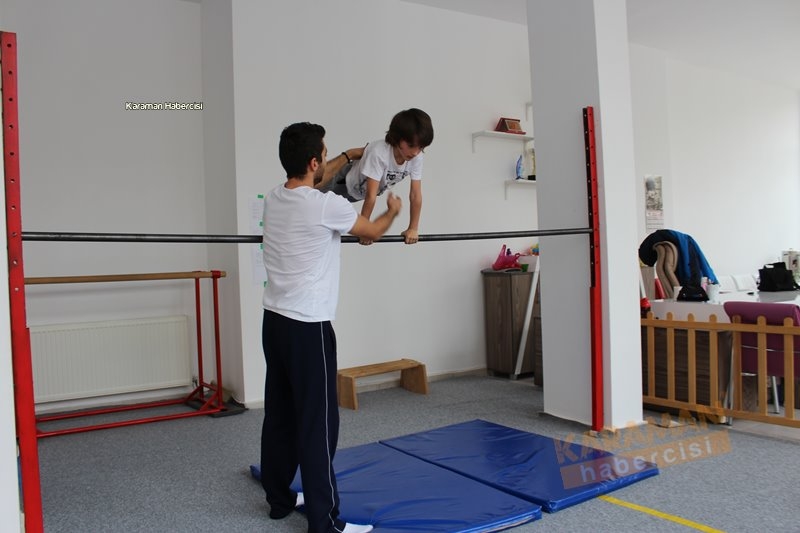 Çocukların Eğlenceli Jimnastik Eğitimi 12