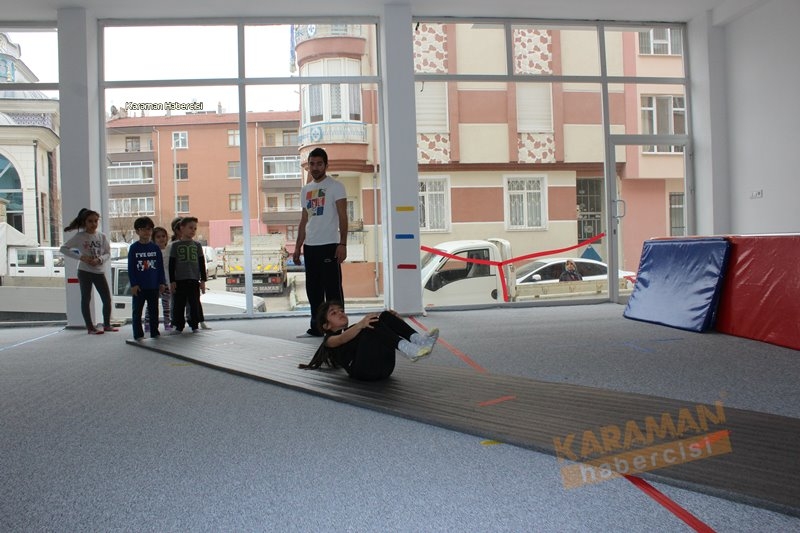 Çocukların Eğlenceli Jimnastik Eğitimi 16