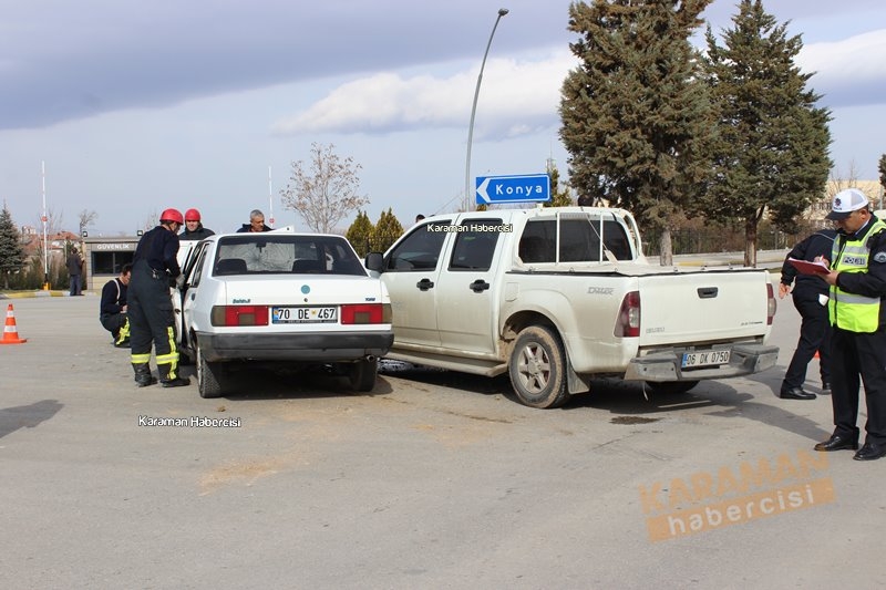 Karaman Valilik Kavşağı Trafik Kazası 16