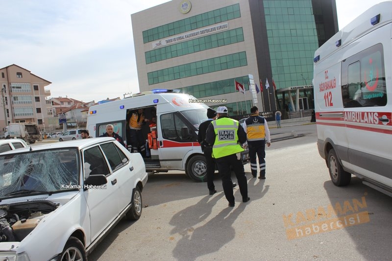 Karaman Valilik Kavşağı Trafik Kazası 6
