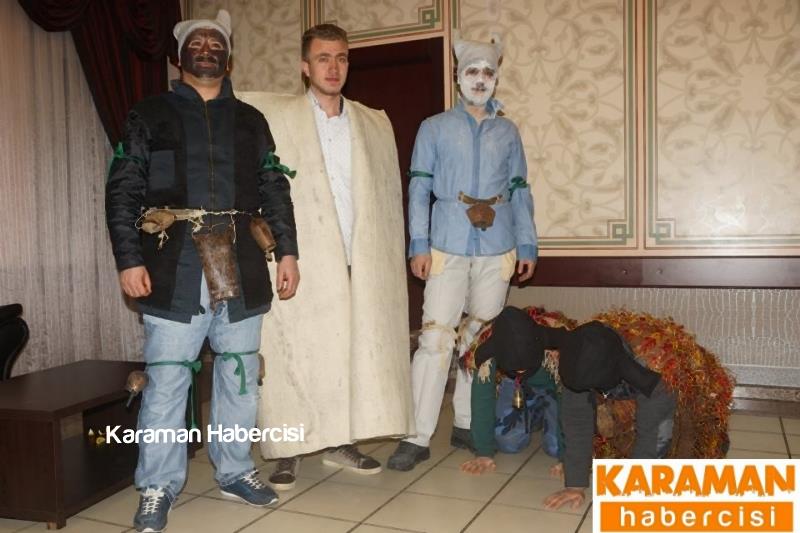 İstanbul'da Karamanlılardan Renkli Gece 21