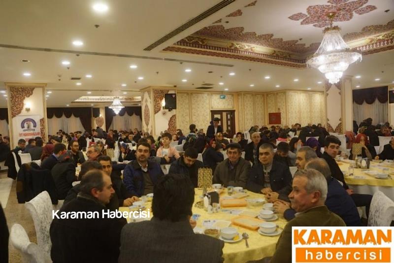 İstanbul'da Karamanlılardan Renkli Gece 46