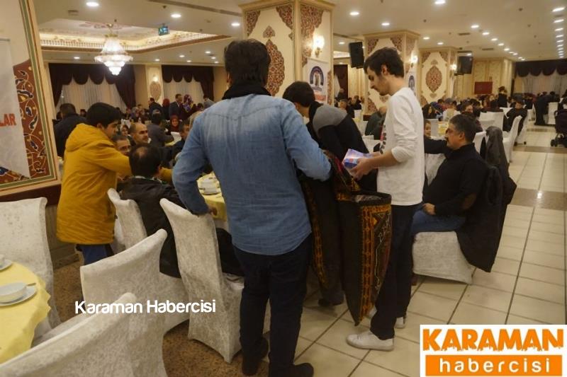 İstanbul'da Karamanlılardan Renkli Gece 69