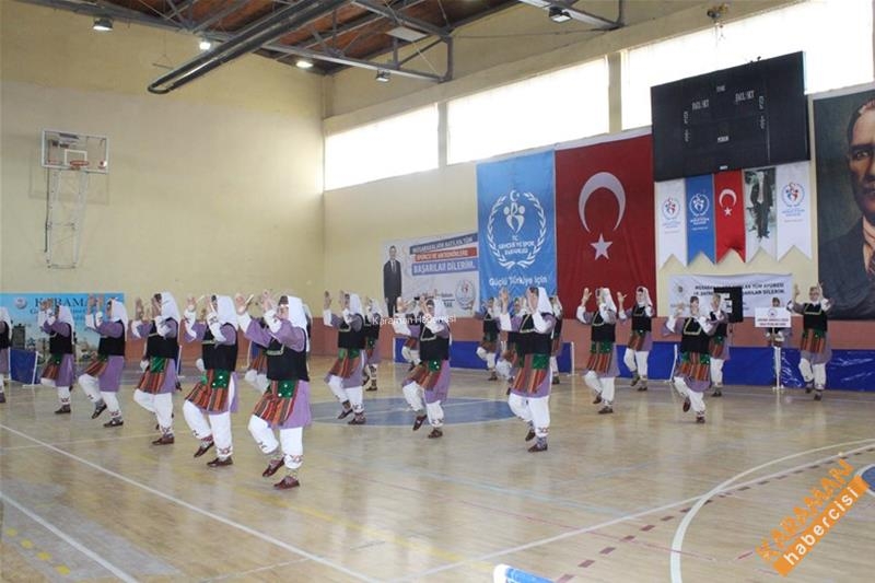 Halk Oyunları İl Birinciliği Yarışmaları Sona Erdi 30
