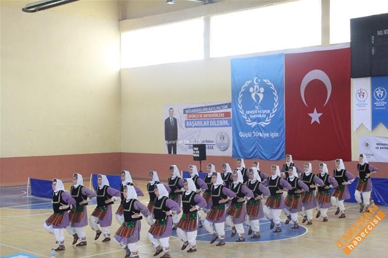 Halk Oyunları İl Birinciliği Yarışmaları Sona Erdi 32