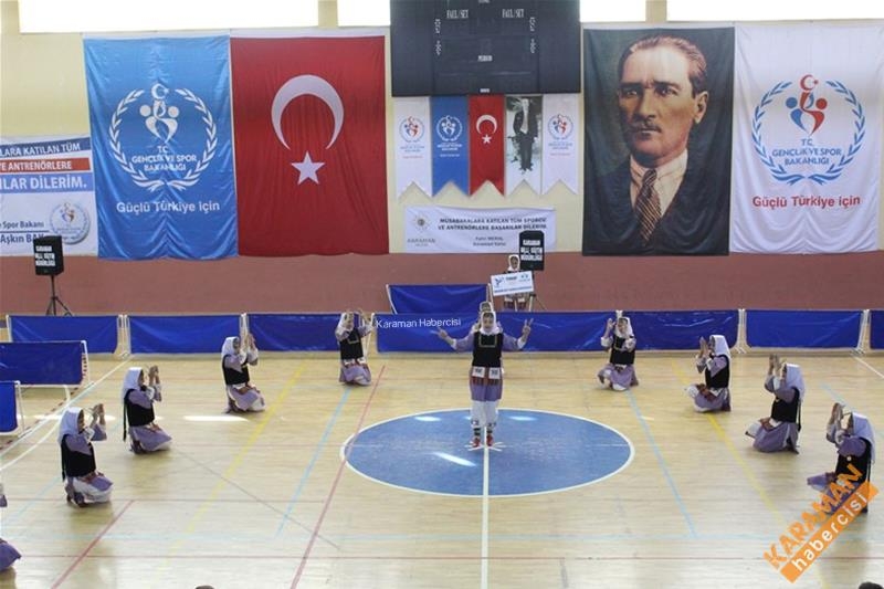Halk Oyunları İl Birinciliği Yarışmaları Sona Erdi 5