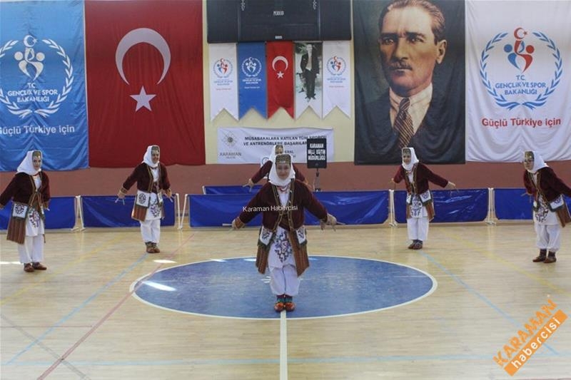 Halk Oyunları İl Birinciliği Yarışmaları Sona Erdi 9