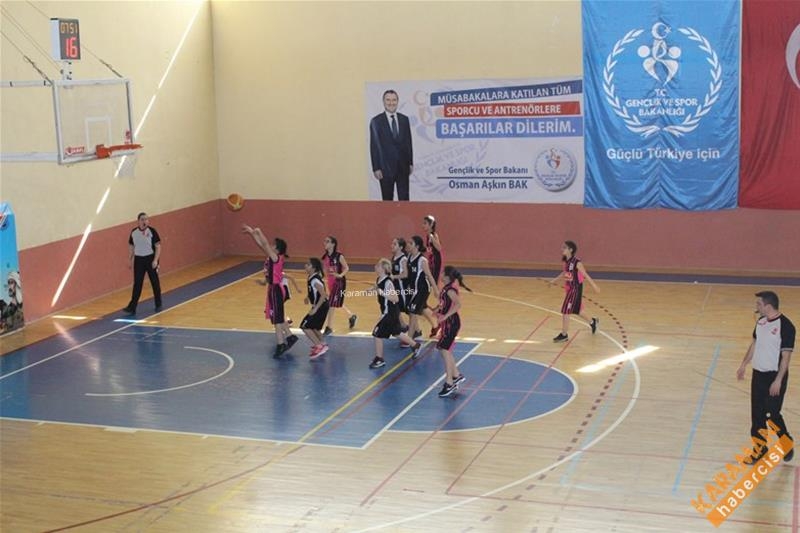 Küçükler Potada Devleşti 12