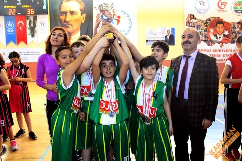 Küçükler Potada Devleşti 16