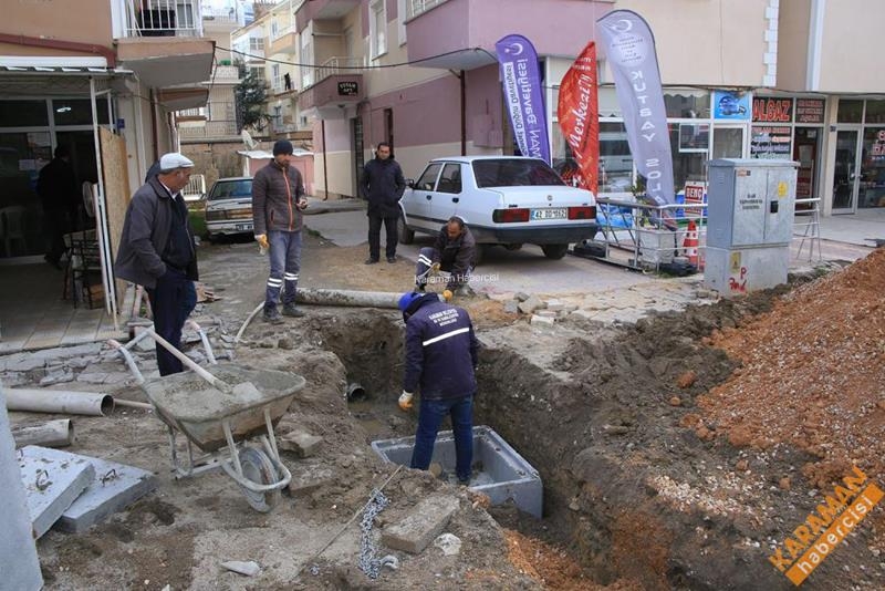 Molla Fenari Caddesi'nde Kaldırımlar Yenileniyor 6