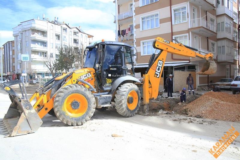 Molla Fenari Caddesi'nde Kaldırımlar Yenileniyor 7