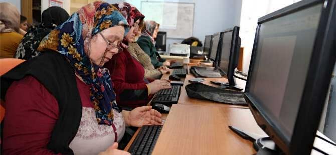 Karaman'da Bayanlar İçin Bilgisayar Eğitimleri Başladı 4