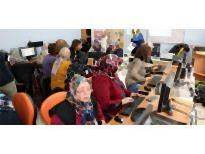 Karaman'da Bayanlar İçin Bilgisayar Eğitimleri Başladı