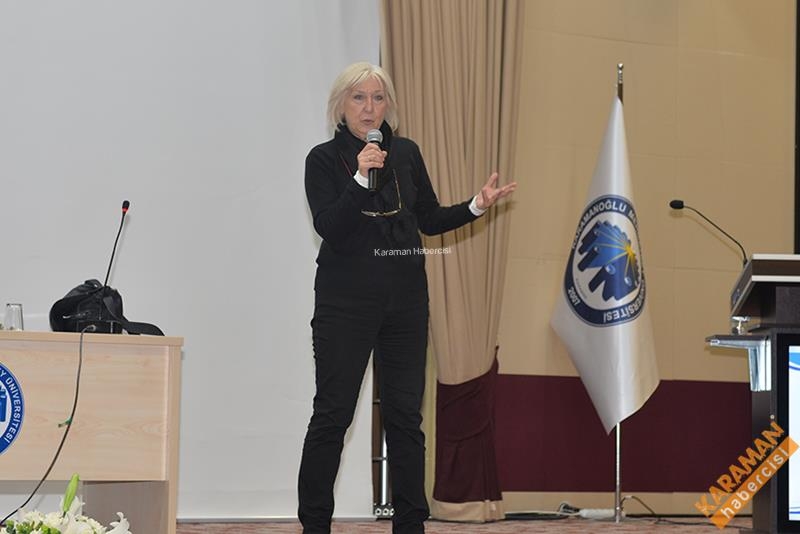 Gazeteci Banu Avar KMÜ'de Öğrencilerle Buluştu 3