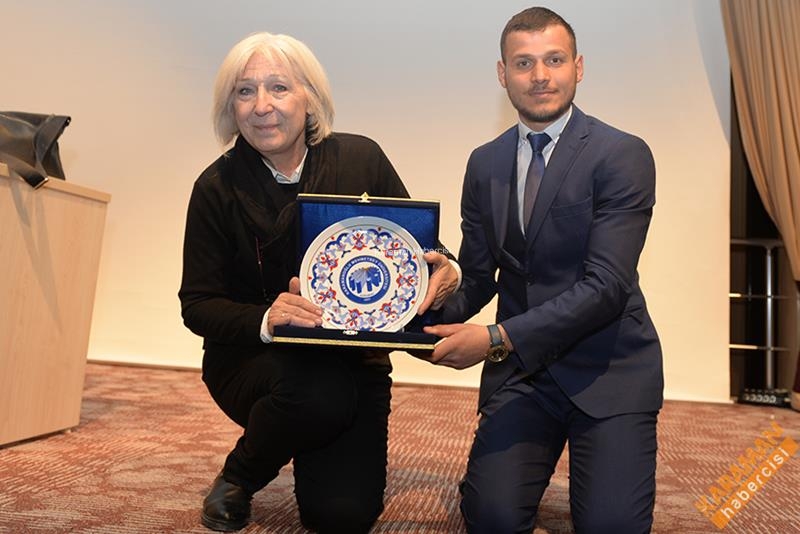 Gazeteci Banu Avar KMÜ'de Öğrencilerle Buluştu 4