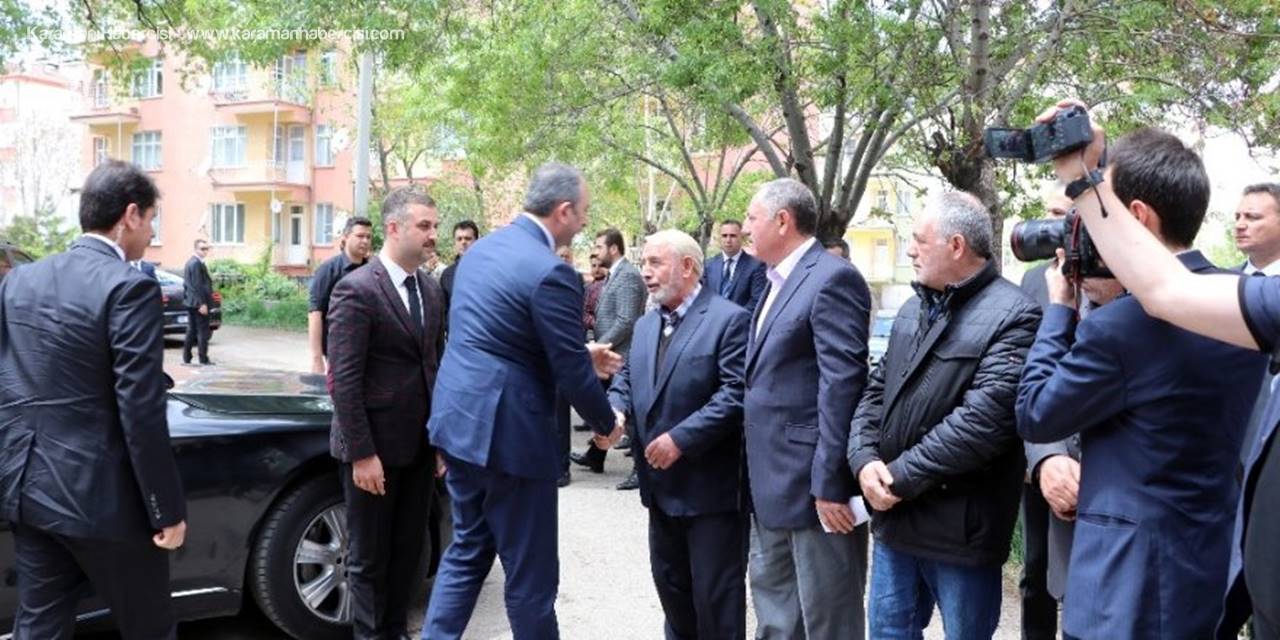 Adalet Bakanı Abdülhamit Gül’den Öldürülen Avukatın Evine Taziye Ziyareti