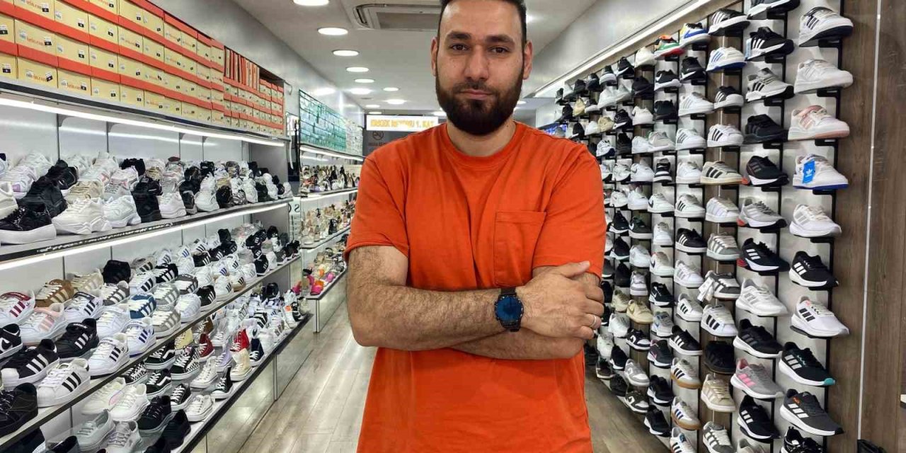 Bayramlık Ayakkabılar Vatandaşları Bekliyor