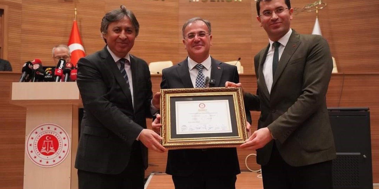 Mazbatasını Alan Özdoğan; "ayırmadan, Ayrıştırmadan Birlik İçerisinde Görevimize Devam Edeceğiz"