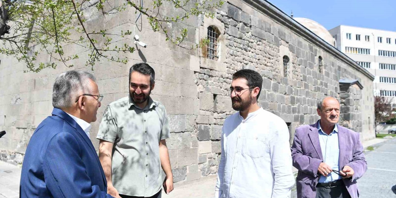 Başkan Büyükkılıç; Tarihi Gülük Camii’nde İncelemelerde Bulundu