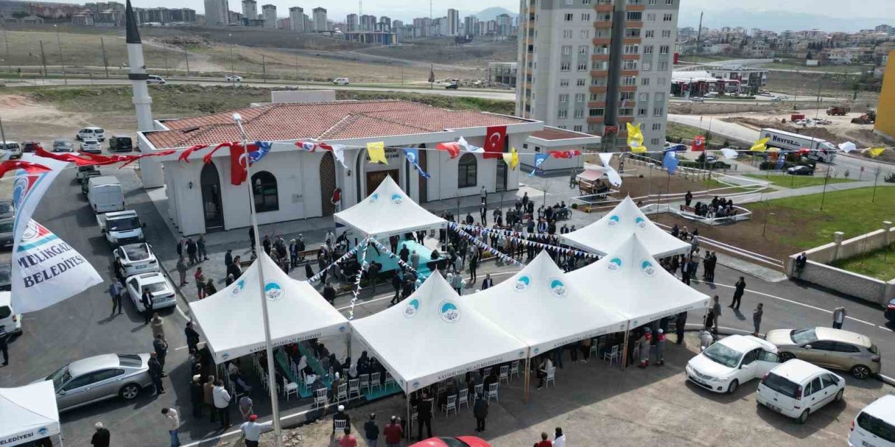 Kemal - Hülya Elmacıoğlu Cami Açıldı