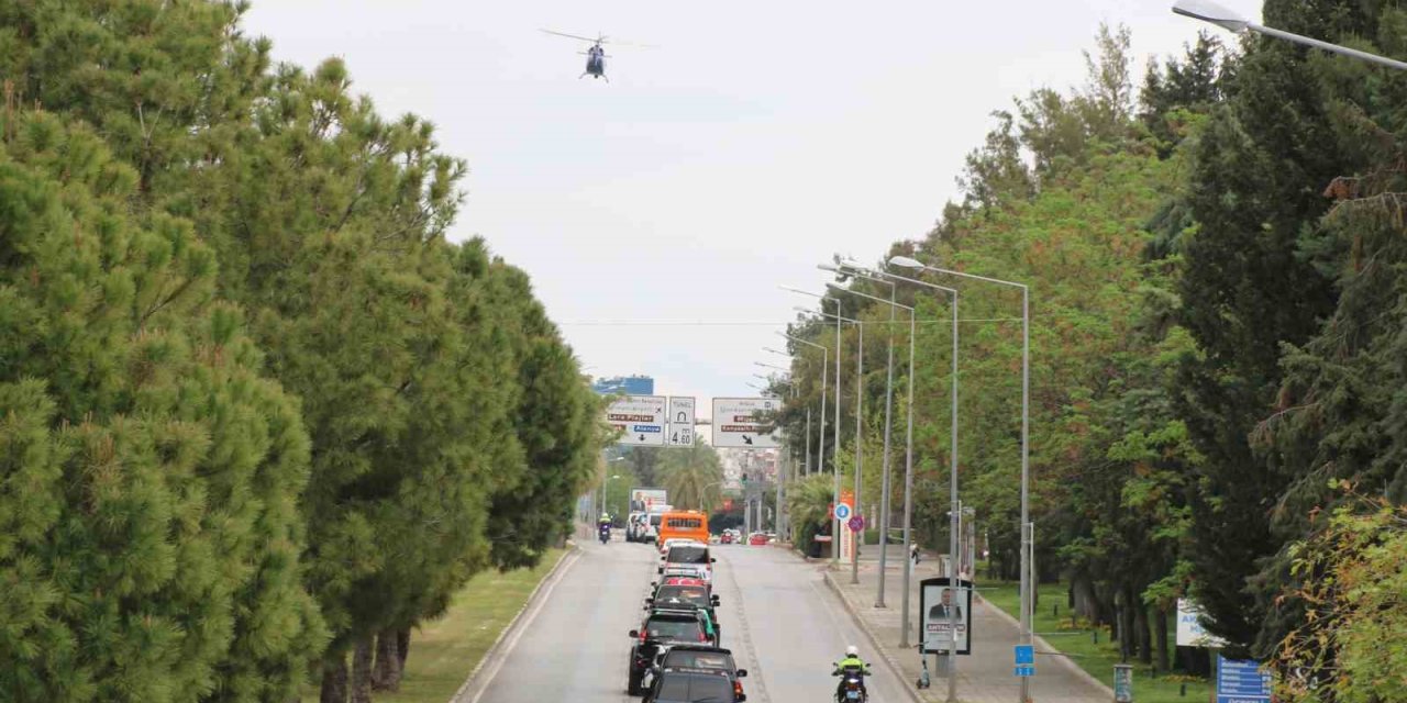 Antalya’da Helikopter Destekli Polis Korteji