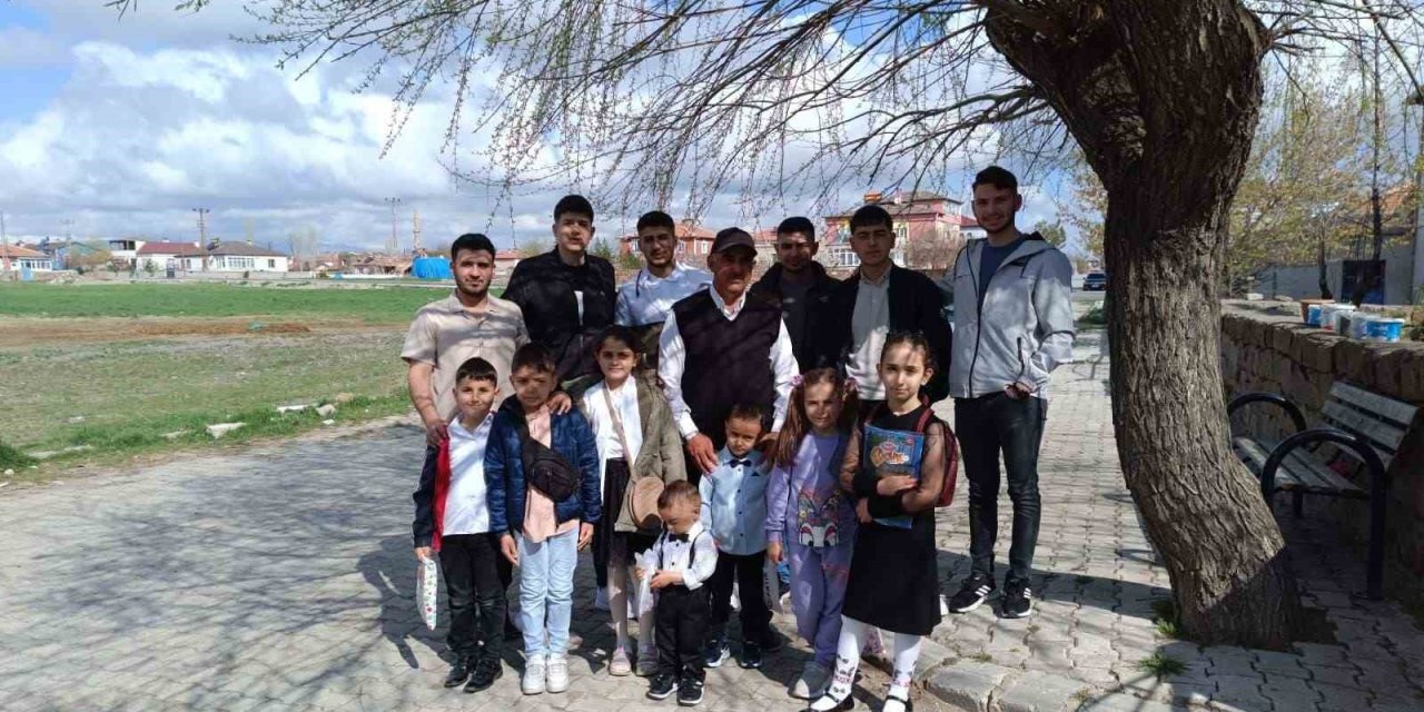 Cami İmamından Örnek Davranış