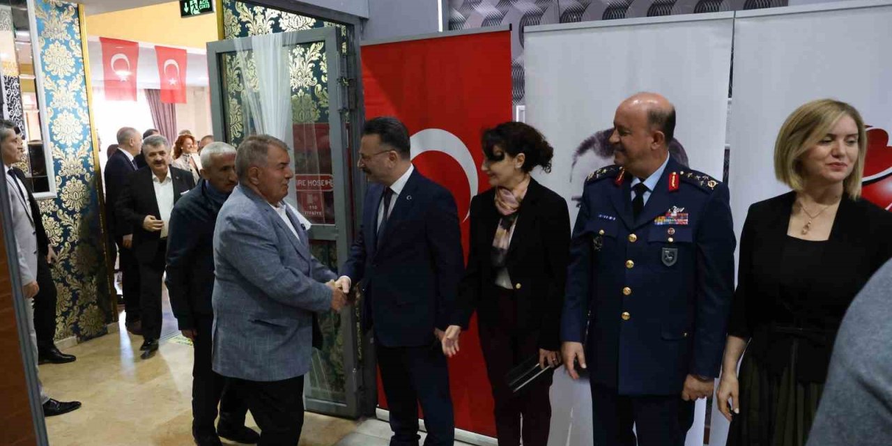 Eskişehir’de Bayramlaşma Töreni