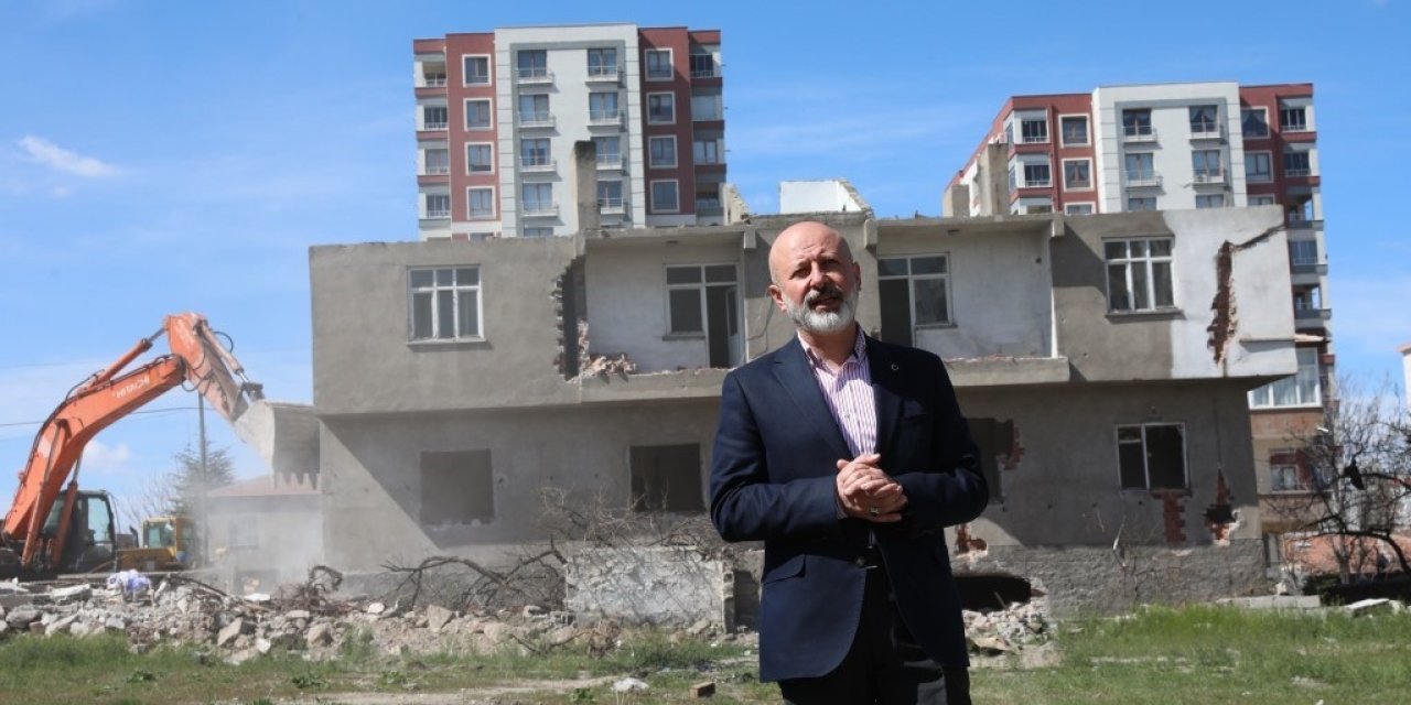Başkan Çolakbayrakdar: "kocasinan, Kentsel Dönüşümle Kayseri’nin Yeni Yüzü Oluyor"