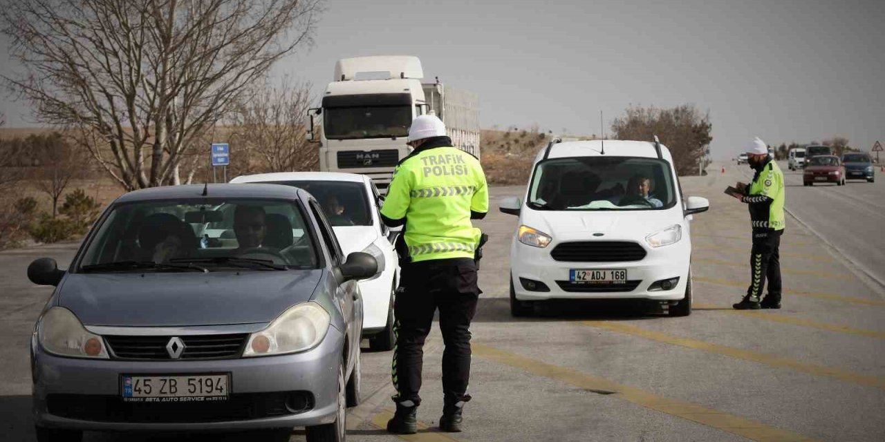 Bayram Tatili Bitti, Dönüş Yolundaki Sürücülere Hayati ‘yol Hipnozu’ Uyarısı