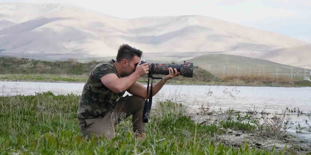 Aladağlar Milli Parkı Ve Niğde Akkaya Barajı, Kuş Fotoğrafçılarının Mekanı Oldu