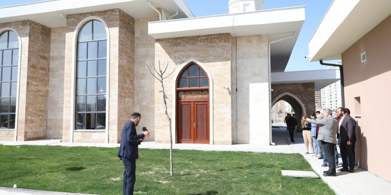 Başkan Palancıoğlu Yapımı Devam Eden Adem Tanç Cami’yi İnceledi