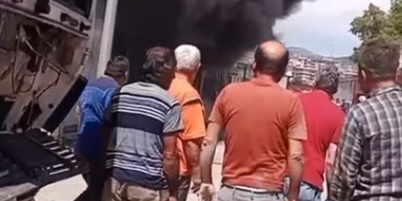 Alanya’da İş Yerinde Yangın