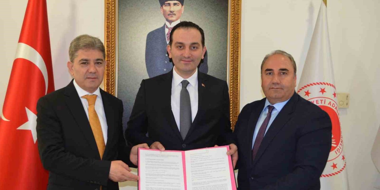 Döşemealtı’nda 40 Adet Daha Yeni Adliye Lojmanı